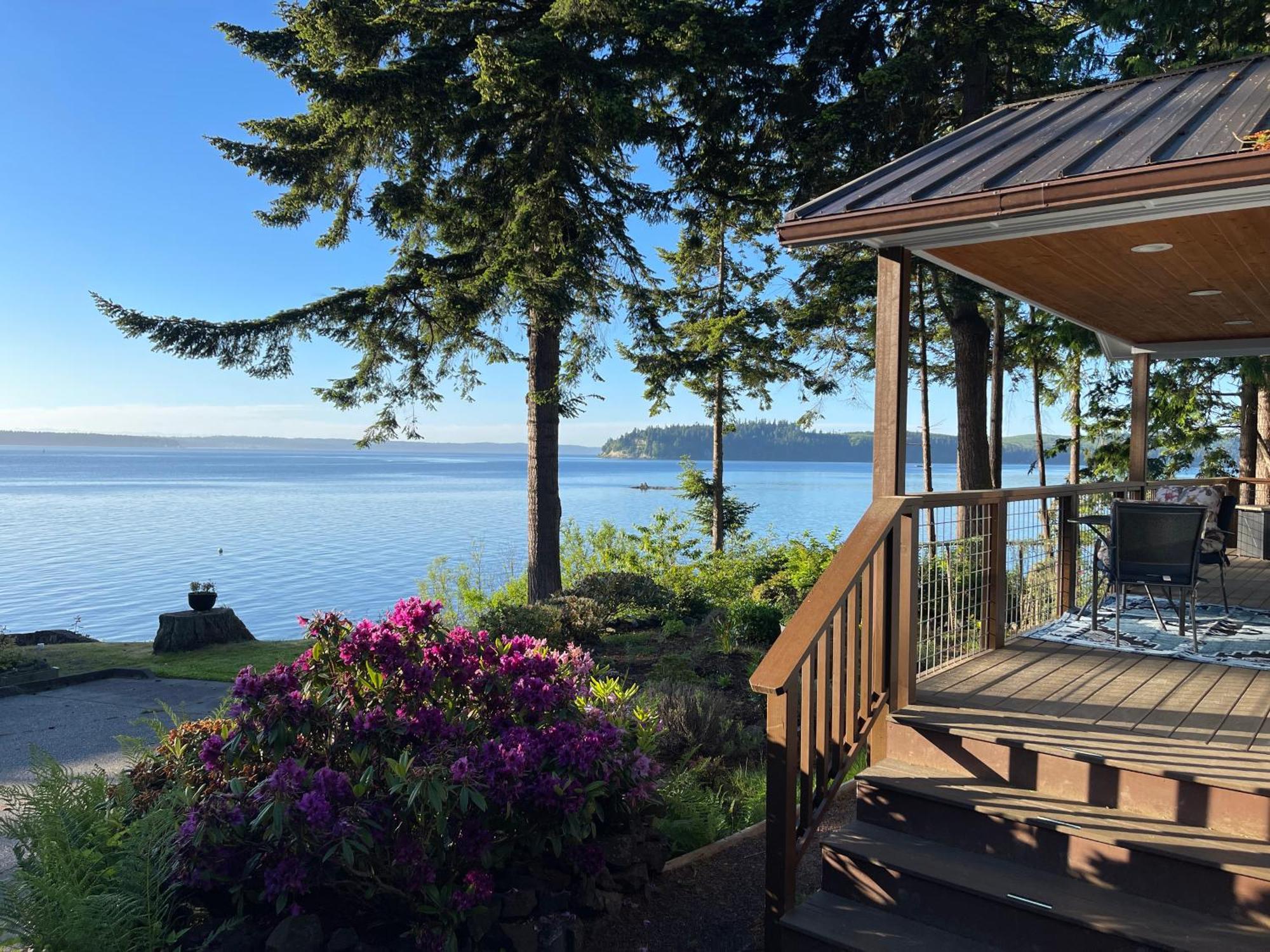 Puget Sound Chic Romantic Cottage With Private Beach Access & Gated Entry Port Ludlow المظهر الخارجي الصورة